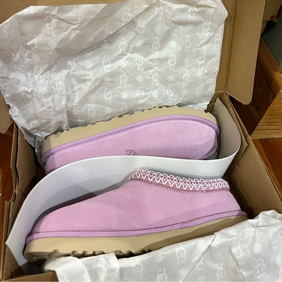 UGG TASMAN PRIMROSE SUEDE  SHOES WOMEN'S SLIPPERS IN ALL SIZES - Picture 2 of 2